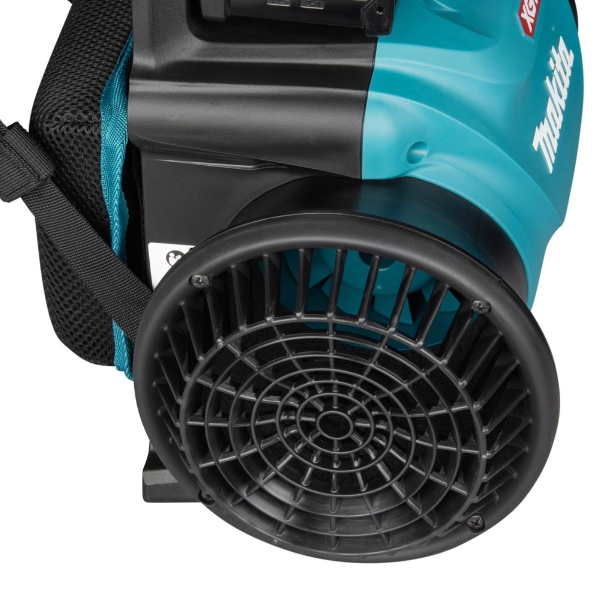 Makita UB004GZ 40V Max XGT Brushless Backpack Leaf Blower with 2 x 4.0Ah Battery & Charger