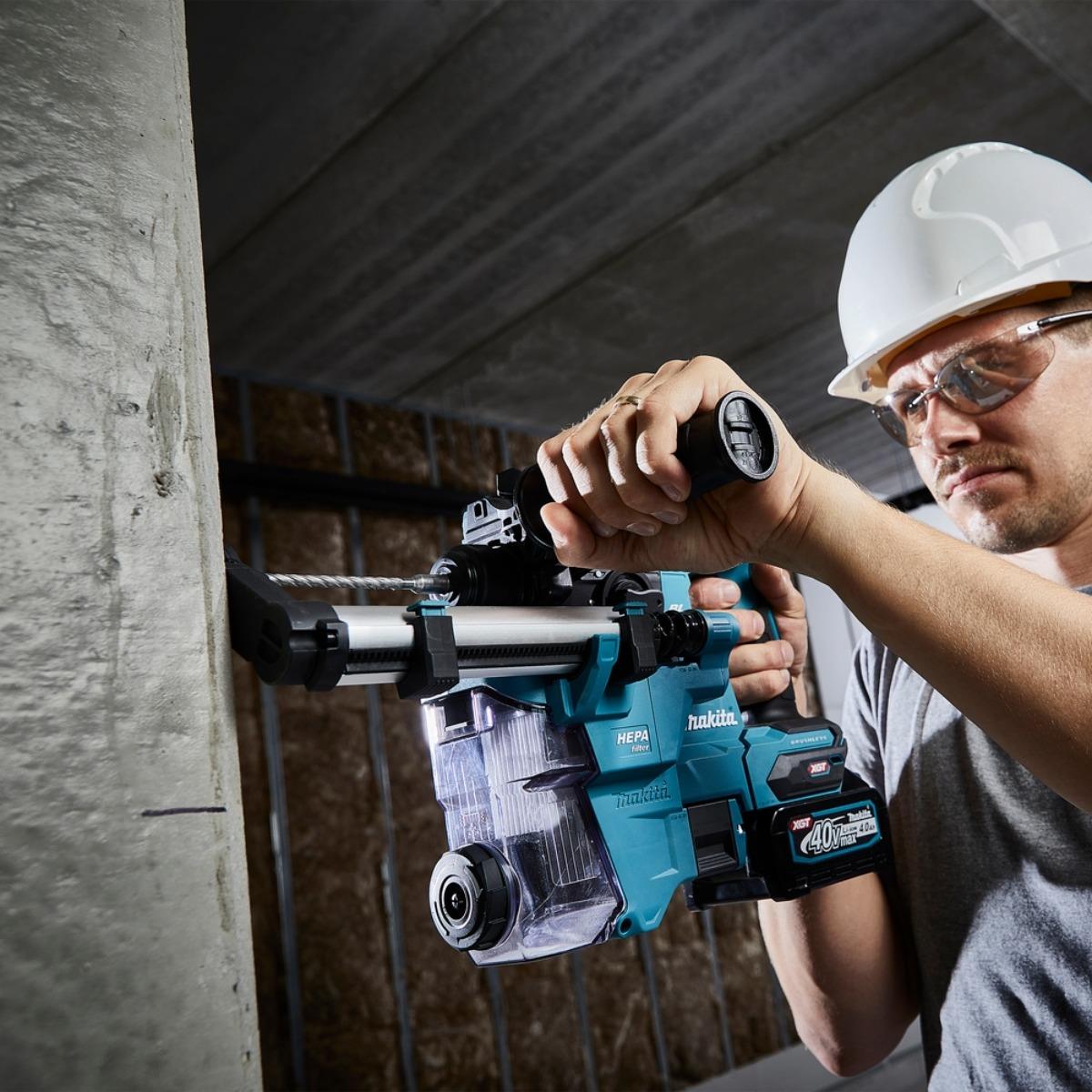 Makita HR010GZ 40V Max XGT Brushless SDS-PLUS Rotary Hammer Drill with 2 x 4.0Ah Battery Charger & Bag