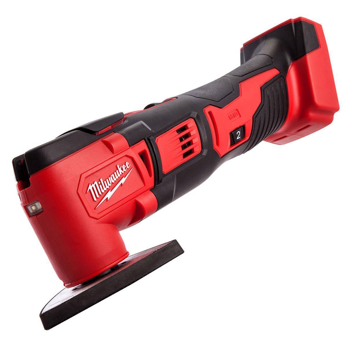 Milwaukee 18V 11 Piece Combo Kit with 3 x 5.0Ah Batteries & Charger & Accessory Set M18T4TKIT-4632