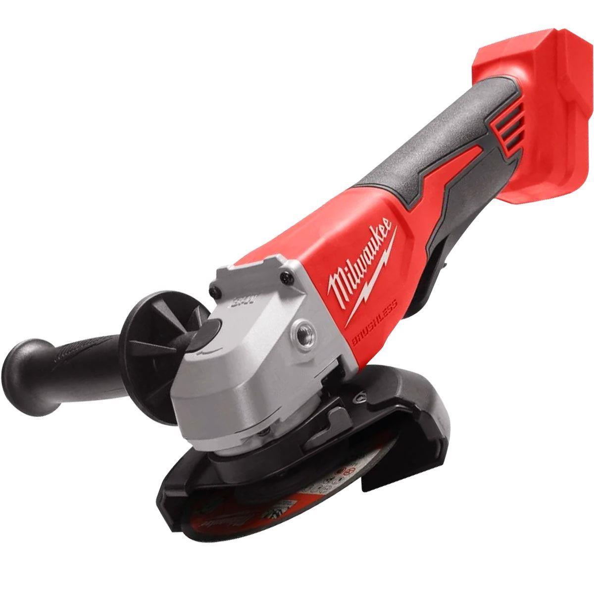 Milwaukee 18V 9 Piece Combo Kit with 3 x 5.0Ah Batteries & Charger & Accessory Set M18T4TKIT-4667